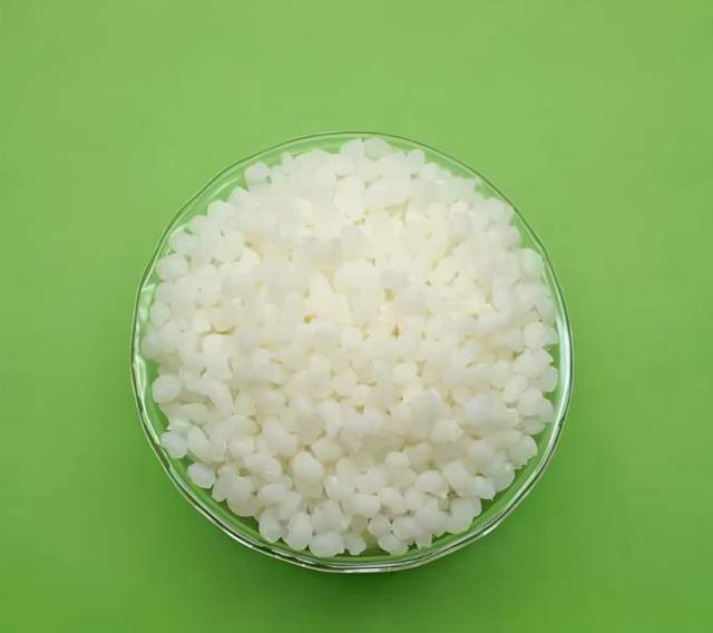 塑料制品中的塑化劑背后 是孩子的性早熟和致癌