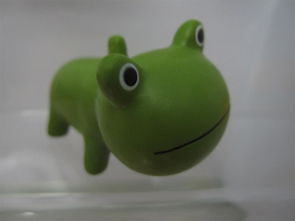 塑料杯 便利與隱憂(yōu)的日常伴侶